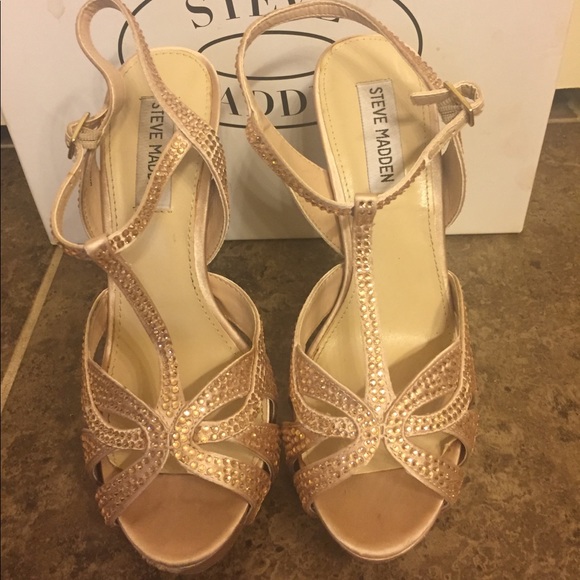 Steve Madden platform blush bling sandal size 8 - Picture 2 of 5